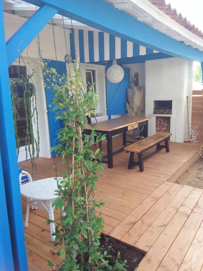La Cabane Du Pecheur Meze Exterior photo